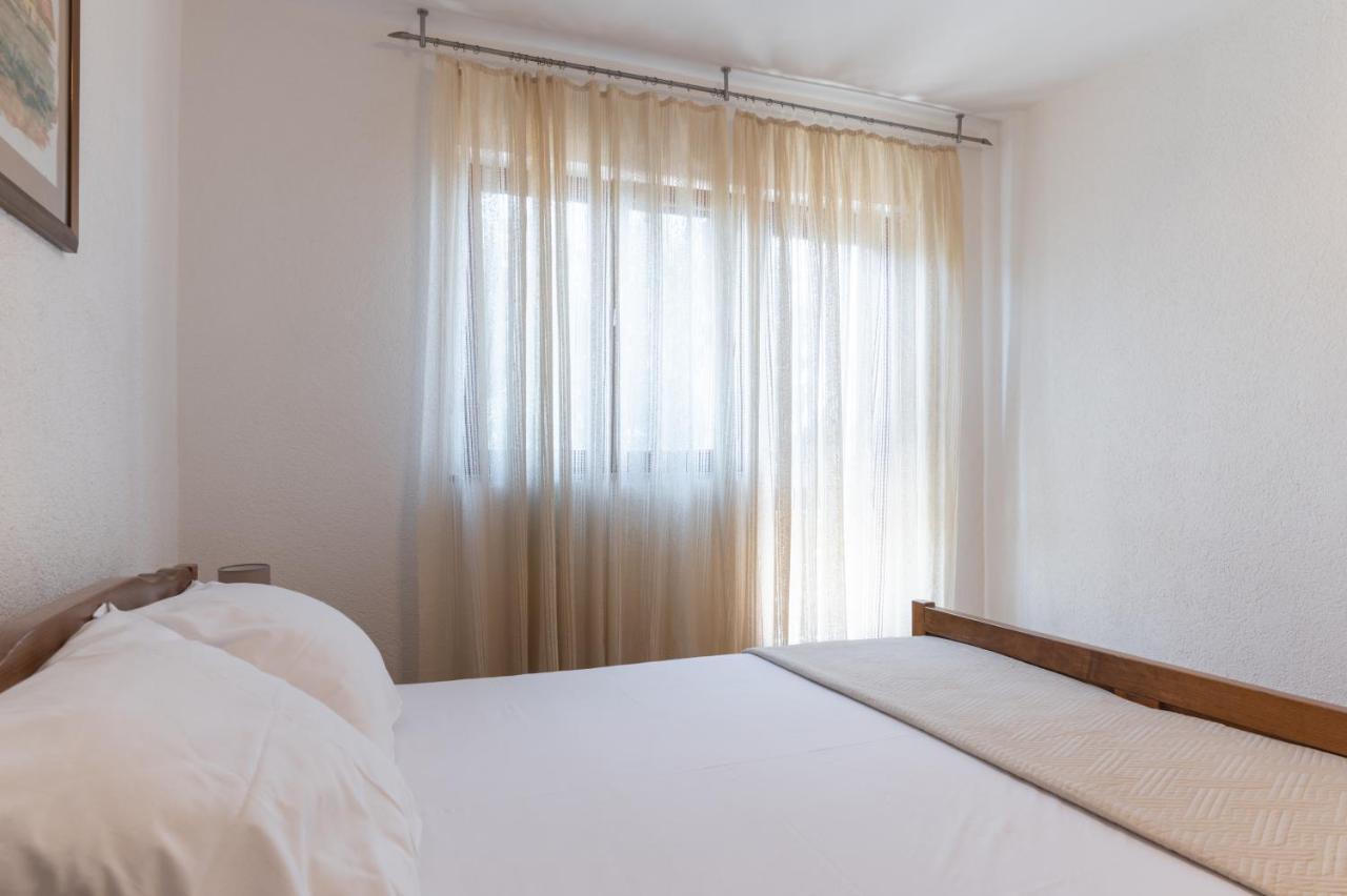 Beachfront Apartments Calm Sea เปรโก ภายนอก รูปภาพ